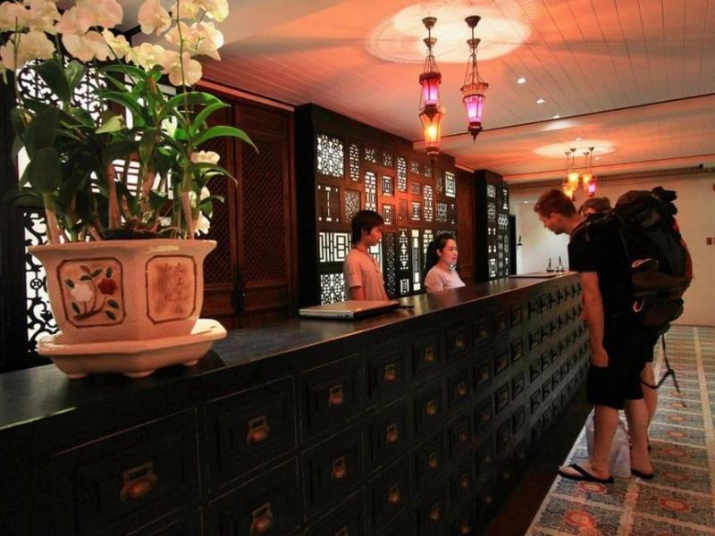 Baan Chart Hotel Bangkok Exterior foto